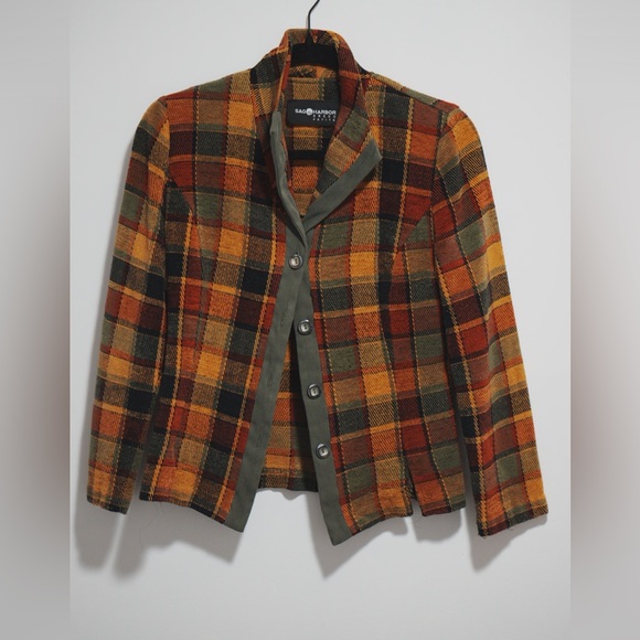 Blazer - Picture 1 of 5